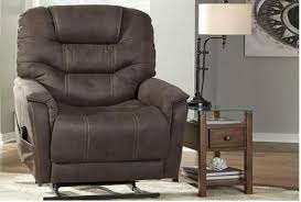 Take Charge Of Your Seating With The Ballister Power Lift Recliner Its Easy Power Button Motion Control Allows Yo Lift Recliners Recliner Lift Chair Recliners