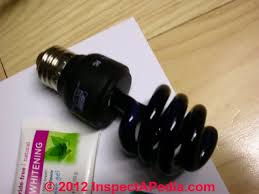 How To Buy Use A Black Light Uv Light Woods Lamp For Building Investigations Of Animals Odors Urine Blood Other Contaminants