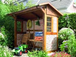 Unterstand Bauen Jennifer Vogrin Deutsche Stifte Gartenhaus Selber Bauen Garten Unterstand Unterstand