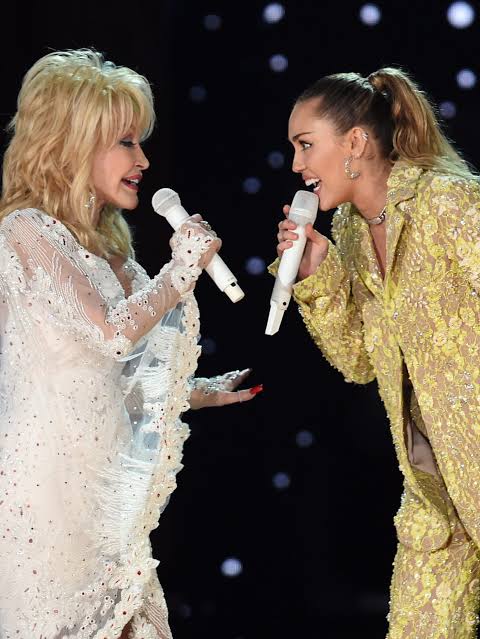 Dolly Parton death – Miley Cyrus pays tribute to godmother, Aunt Dolly