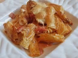 Uberbackene Rigatoni In Schinken Sahne Sosse Von Schmackofatz3 Chefkoch Rezept Rigatoni Uberbacken Rigatoni Rezepte