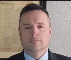 Mark Bergmann's Instagram, Twitter & Facebook