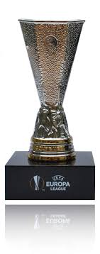 Check spelling or type a new query. Uefa Europa League Akrilik Platform Uzerinde Replica Kupa 150 Mm Gumus 15 Cm Amazon Com Tr Spor Ve Outdoor