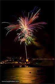Nous réalisons plus de 450 feux d'artifice par an, dont plus de 250 à l'occasion des festivités du 1er août. Feu D Artifice Du 14 Juillet A Saint Jean De Luz