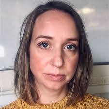 Kiara Barker's Instagram, Twitter & Facebook