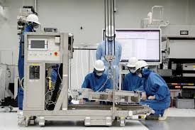 Asml holding nv engages in the development, production, marketing, sale and servicing of advanced semiconductor equipment, consisting of lithography related systems. Wuhan S Troubled 18 5 Billion Chipmaking Project Isn T As Special As Local Officials Claimed Caixin Global