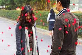 Kiss me, kill me opened #7 at the south korean box office selling 33,330 tickets . Kiss Me Kill Me Aparoo