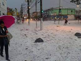 Segundo o centro de gerenciamento de emergências da prefeitura, foi registrada queda de granizo nos bairros do butantã, na zona oeste, e. 13 Melhor Ideia De Chuva De Granizo Em Sao Paulo Chuva De Granizo Granizo Sao Paulo