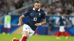 Compte officiel des équipes de france de football #fiersdetrebleus #fiersdetrebleues notre compte dédié à tous les footballs @fff ⚽️ www.fff.fr. Karim Benzema Annonce La Couleur Avec Mbappe Et Les Bleus