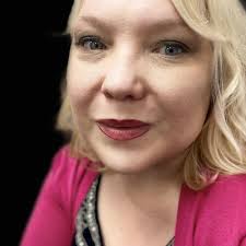 Chromatic scale warmups are an excellent way to get your fingers and brain  ready to practice or perform! Mastering them requires quick, smooth and... 