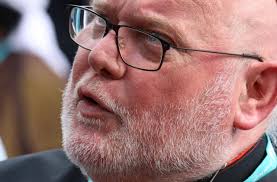 Mit seinem schritt bringt kardinal marx auch seine amtsbrüder in ganz deutschland in zugzwang, meint christoph strack. Kardinal Marx Die Mannerwelt Aufbrechen Vatican News