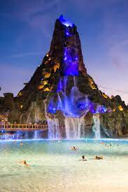 25 Tips For Universal S Volcano Bay Orlando Water Park Get Wet Wild Volcano Bay Orlando Cool Places To Visit Volcano Bay