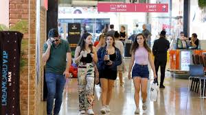 As of this writing, no one in israel has died because of the virus. Coronavirus Israel Reimposes Masks Amid New Virus Fears Bbc News