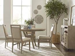 You can have the luxury of sitting down to dinner with a group every night — even if you don't have the luxury of spa…. How To Decorate A Small Living Room Dining Room Combo