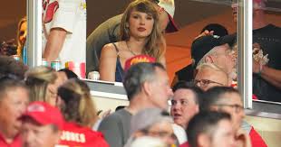 Taylor Swift Settles Into Suite After Chiefs Game Delayed by Thunderstorm |  Us Weekly