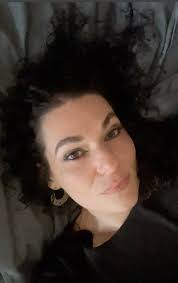 This has been one of the most difficult challenges with dating. I think  this applies to both sexes...not just women.  Https://www.facebook.com/share/r/rWLDoG9JvCmJk8PJ/?mibextid=oGgwdE