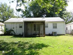 837 Lexington Road Wichita Ks Trulia Renting A House Wichita Trulia