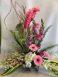Also, we offer same day flower delivery in san diego and areas around just to make sure we are part of your last minute decisions. A Touch Of Pink In San Diego Ca Liz S Flowers