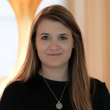 Jill Carlson's Instagram, Twitter & Facebook