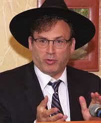 Brooklyn Love Despite Rockets, Yeshiva Goes On