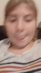 Abigail Thacker's Instagram, Twitter & Facebook