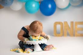 Simple Boy Cake Smash