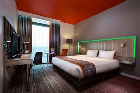 50 reviews of days inn by wyndham los angeles lax/venicebch/marina delray a couple of my friends and i stayed at this days inn over the past weekend during a trip down to los angeles. Hotel Rooms In Manchester City Center Park Inn By Radisson