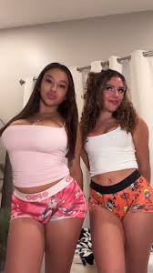 Kinzies Biggest Glazer on X: no way, Kinzie and Sariixo made another video!  this one is perfect @mckinziie (Sariixo) baddies latina twerking  mckinzievaldez t.coqMUnwsMHXh  X