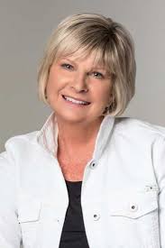 Pam Mchenry's Instagram, Twitter & Facebook