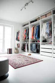 Pax kast elegant ikea pax flurschrank frisch schrank rakke auch von begehbarer kleiderschrank ikea pax bild. Home Story Ikea Pax Kleiderschrank