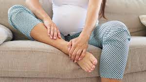 Anda berusia 35 tahun dan mempunyai masalah berat badan. Mengenal Kaki Diabetes Gejala Dan Penanganannya Rumah Sakit Emc