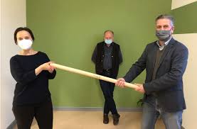 Es umfasst den mit 68.064 ha (680,6 km²) größten nationalpark der tschechischen republik, den nationalpark šumava (tschechisch národní park šumava), große teile des 99.624 ha großen landschaftsschutzgebiets šumava (tschechisch. Unesco Biospharenreservat Rhon Federfuhrung Wechselt Von Hessen Nach Thuringen Bad Salzungen Insudthuringen