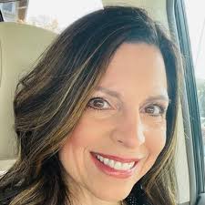 Romona Cheneval (@RomonaCheneval)