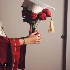 صور قبعات تخرج ليدي بيرد graduation girl girl graduation pictures graduation portraits