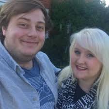 True Blood Season 1 and 2 (HBO) [DVD] by Anna Paquin: DVD et Blu-ray :  Amazon.fr