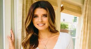 Wife, married, personal life, net worth, age, son. Katherine Schwarzenegger Age Height Father Movies Net Worth Bio Katherine Schwarzenegger Schwarzenegger Christopher Schwarzenegger