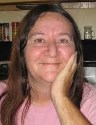 Laura Suggs's Instagram, Twitter & Facebook