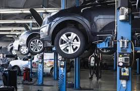 自動車整備工場の写真素材｜写真素材なら「写真AC」無料（フリー）ダウンロードOK