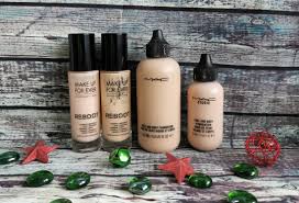 Make Up For Ever тональный крем для сухой кожи Bitva Titanov Tonalnyj Flyuid Reboot Ot Make Up For Ever Vs Tonalnaya Osnova Mac Face And Body Foundation Otzyvy Pokupatelej Kosmetista