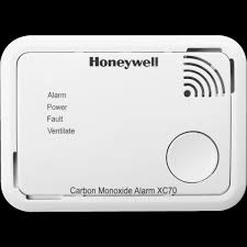 A carbon monoxide detector or co detector is a device that detects the presence of the carbon monoxide (co) gas to prevent carbon monoxide poisoning. Honeywell Xc70 Battery Powered Carbon Monoxide Alarm