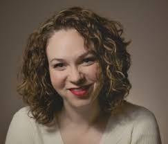 Hope Thacker's Instagram, Twitter & Facebook