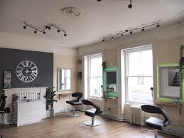 Webcams in hair salons andy's barber shop webcams at andy's barber shop in oxfordshire, united kingdom. Venus Beauty Hair