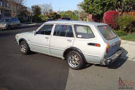 The toyota corolla 1200 is a rear wheel drive vehicle, with its engine placed in the front. 1976 Toyota Caorolla Station Wagon No Reserve
