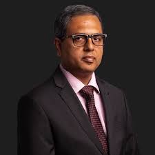 Meet Our Expert Faculty