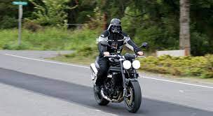 Pin On Motorcycle Helmets With Style