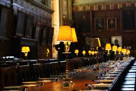 Für jeden harry potter fan und jedes schleckermaul dürften diese magischen leckereien der reinste genuss sein. Verkleidung Als Harry Potter Kostum Selber Machen