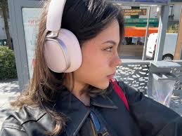 headphone music"