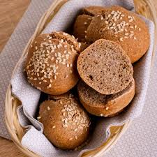 что можно приготовить из муки сахара яиц и воды Bystrye Rzhanye Bulochki Iz Storiz Po Mnogochislennym Prosbam Pishu Recept V Lentu 2 Yajca 200 G Rzhanoj Muki 60 G Vody 1 3 Ch L So Food Baking Hamburger Bun