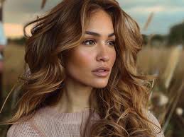 35 Hair Colors That Will Be Huge in 2025