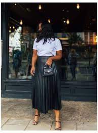 This is a very interesting and attractive outfit. 65 Pleated Skirts Ideas In 2021 Skirt Outfits Pleated Skirt Outfit Fashion Outfits